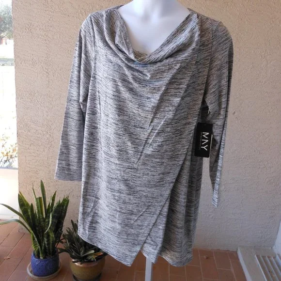 MARC NY Tunic Slimming Front - Picture 4 of 5